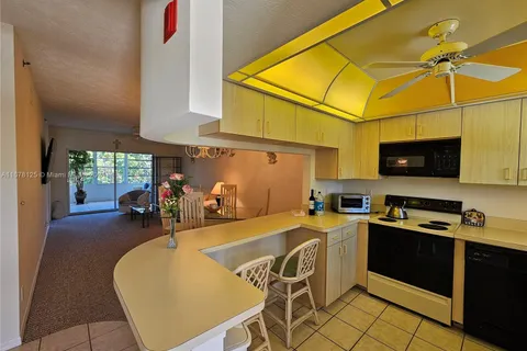 2950 SE Ocean Blvd # 109303, Stuart FL 34996