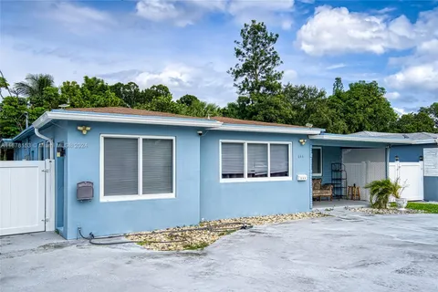 644 SW 7th Ct # 0, Hallandale Beach FL 33009