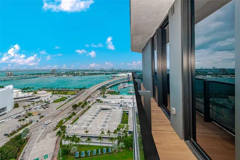 398 NE Fifth street # 1909, Miami FL 33132