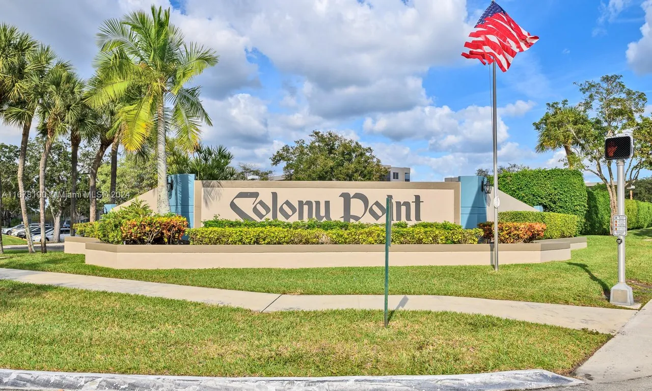 900 Colony Point Cir # 401, Pembroke Pines FL 33026