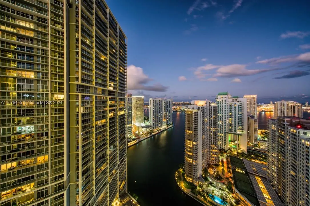 495 Brickell Ave # 4004, Miami FL 33131