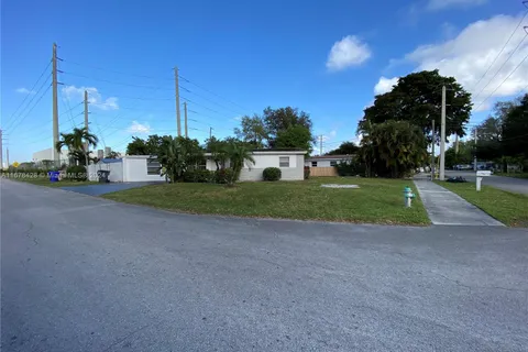 2900 N 58th Ave, Hollywood FL 33021