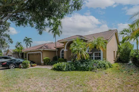 12436 SW 1st St, Coral Springs FL 33071