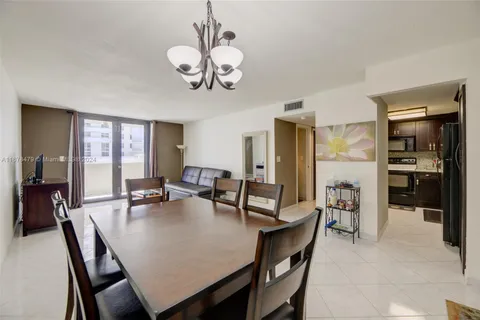 1621 Collins Ave # 708, Miami Beach FL 33139