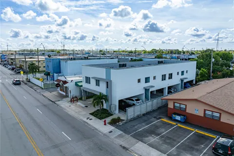 620 W 29th St, Hialeah FL 33012