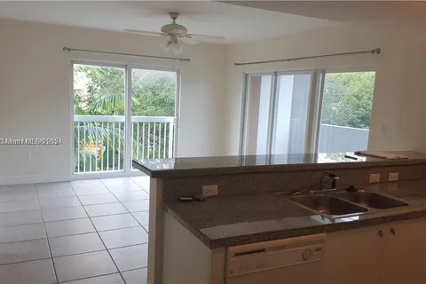 2740 SW 28th Ter # 302, Miami FL 33133