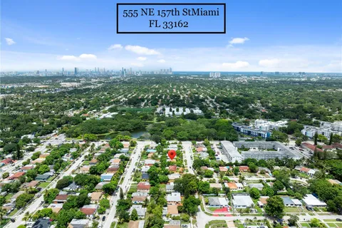 555 NE 157th St, Miami FL 33162