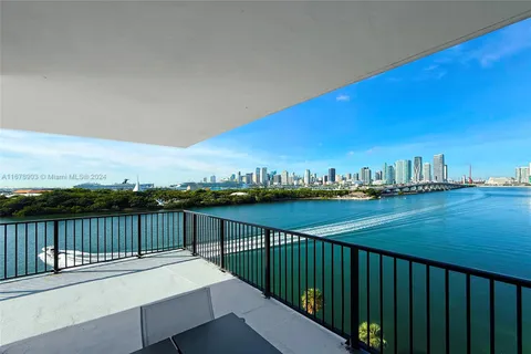 1000 Venetian Way # 804, Miami FL 33139