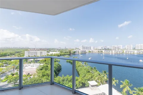 17301 Biscayne Blvd # 1108, North Miami Beach FL 33160