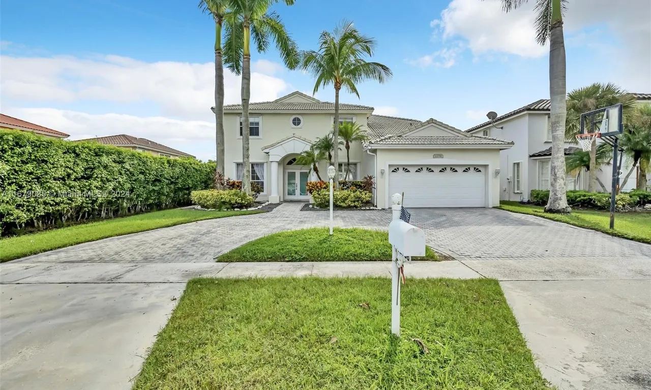 12738 Maypan Dr, Boca Raton FL 33428