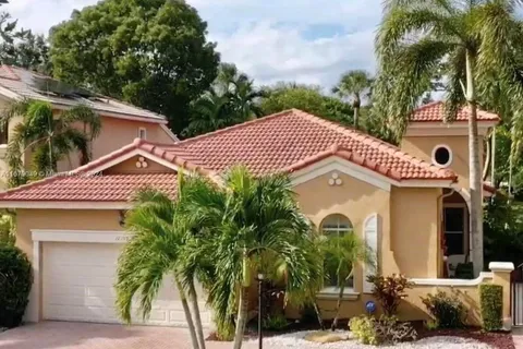 12159 NW 59th St, Coral Springs FL 33076