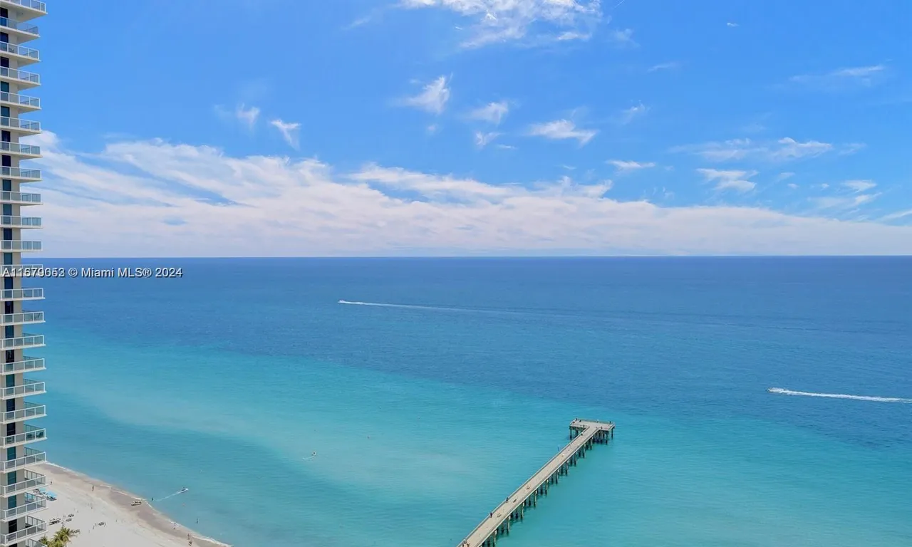 16485 Collins Ave, Sunny Isles Beach FL 33160