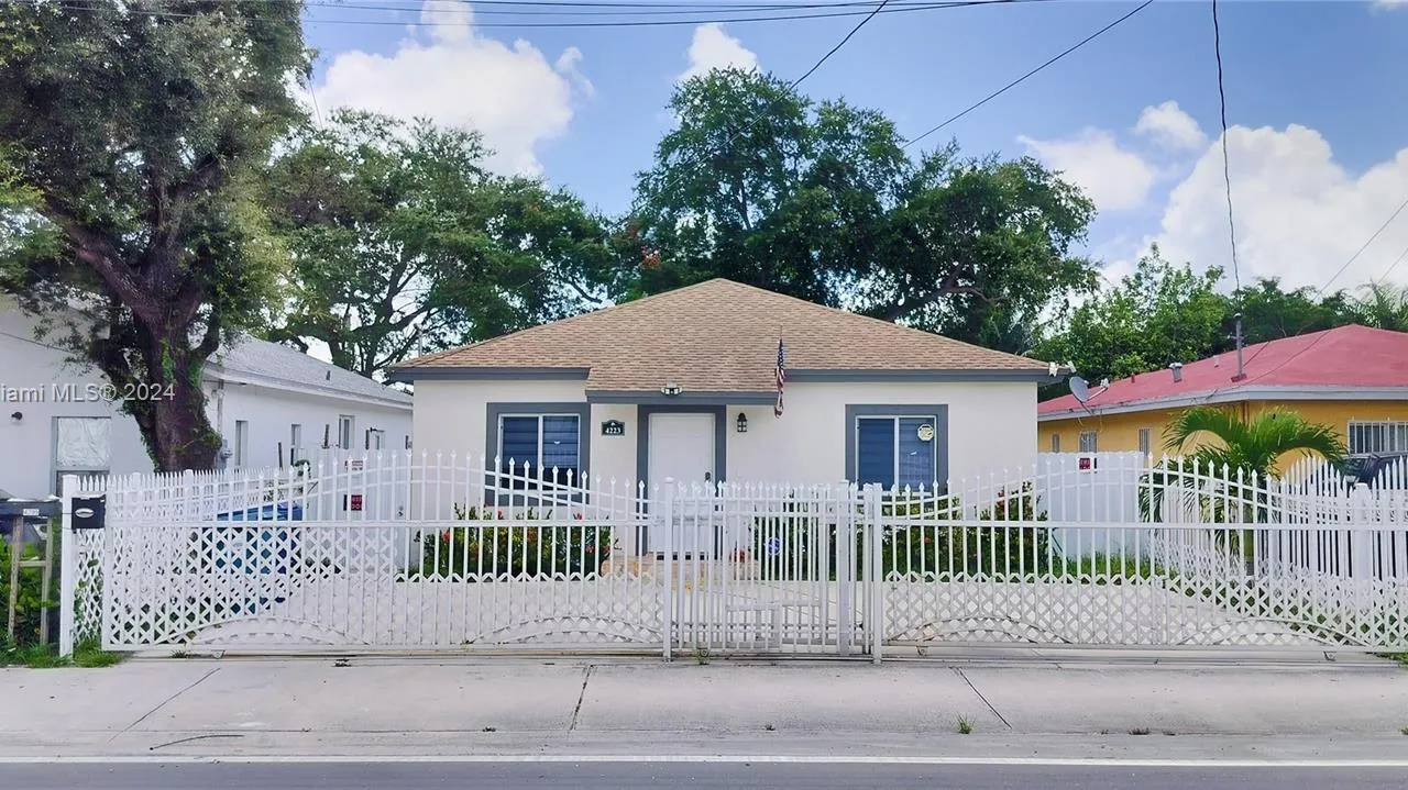 4223 NW 32 ave, Miami FL 33142