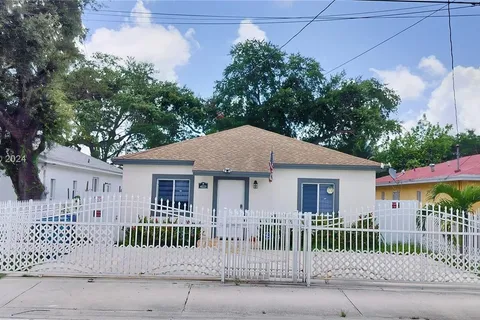 4223 NW 32 ave, Miami FL 33142