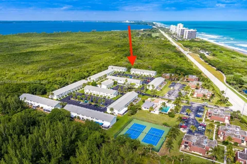 9411 S Ocean Dr # 19, Jensen Beach FL 34957