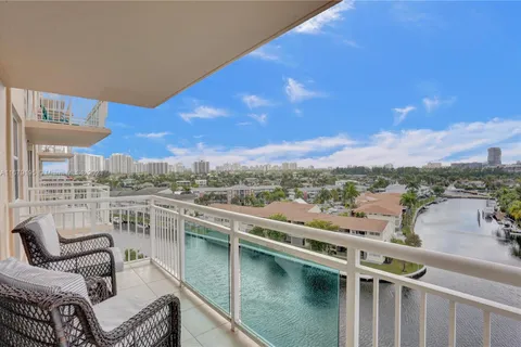 437 Golden Isles Dr # C, Hallandale Beach FL 33009