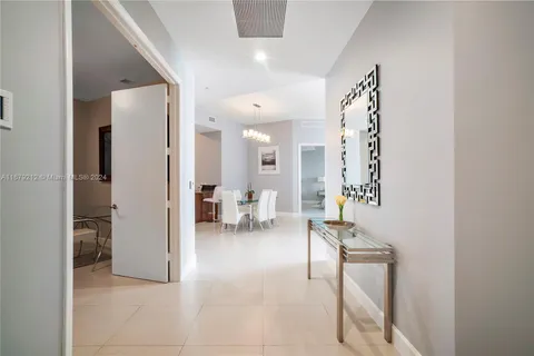 15811 Collins Ave # 3907, Sunny Isles Beach FL 33160