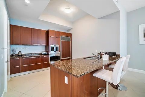 15811 Collins Ave # 3907, Sunny Isles Beach FL 33160