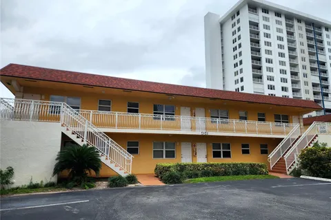2121 N Ocean Blvd # 7, Fort Lauderdale FL 33305