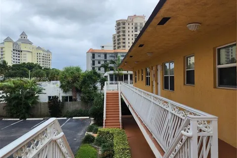 2121 N Ocean Blvd # 7, Fort Lauderdale FL 33305