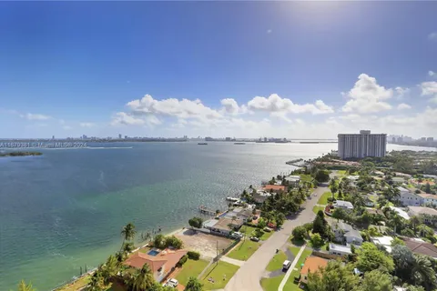 11113 Biscayne Blvd # 2051, Miami FL 33181