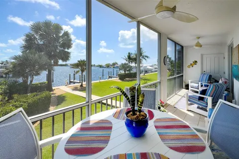 101 Gulfview Dr # 102, Islamorada FL 33036