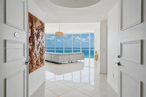 18101 Collins Ave # 909, Sunny Isles Beach FL 33160