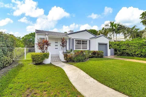 9164 Carlyle Avenue, Surfside FL 33154