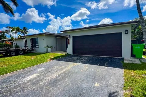 9466 NW 19th Pl, Sunrise FL 33322