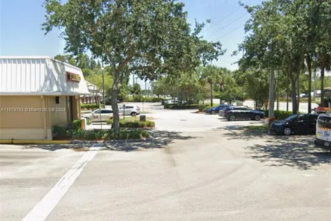 5547 SE Federal Hwy, Stuart FL 34997