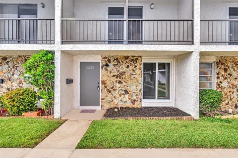 5253 SW 40th Ave # 29, Dania Beach FL 33314