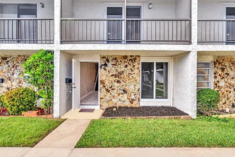 5253 SW 40th Ave # 29, Dania Beach FL 33314