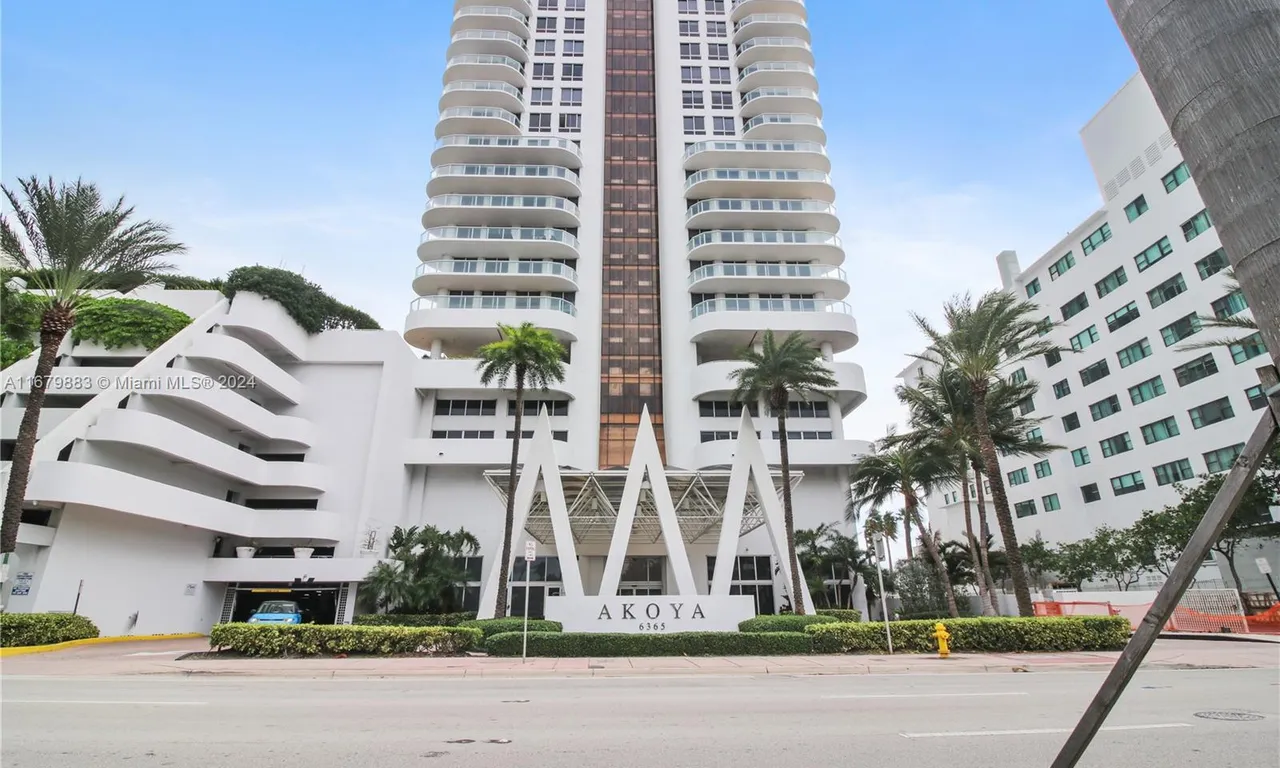 6365 Collins Ave # 3909, Miami Beach FL 33141