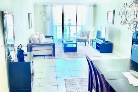 19390 E Collins Ave # 1506, Sunny Isles Beach FL 33160