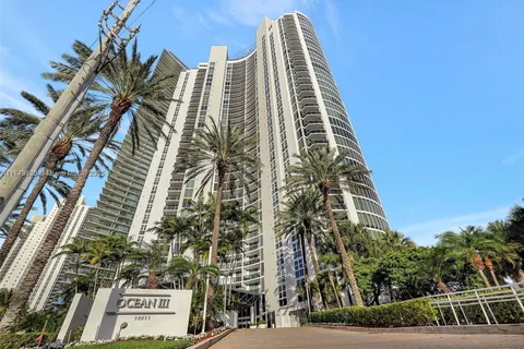 18911 Collins Ave # 1104, Sunny Isles Beach FL 33160