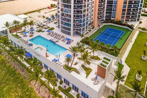 18911 Collins Ave # 1104, Sunny Isles Beach FL 33160