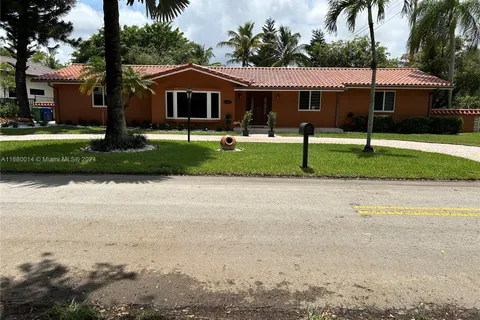 10400 SW 70th Ave, Pinecrest FL 33156