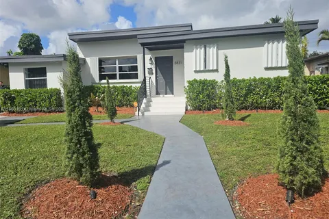 5831 SW 13th St, West Miami FL 33144