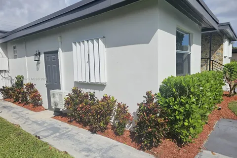 5831 SW 13th St, West Miami FL 33144