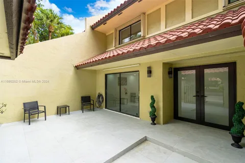 3843 Alcantara Ave # 76B, Doral FL 33178