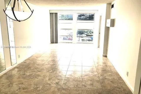 501 Three Islands Blvd # 318, Hallandale Beach FL 33009