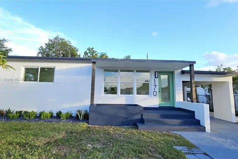 170 NE 171st st, North Miami Beach FL 33162