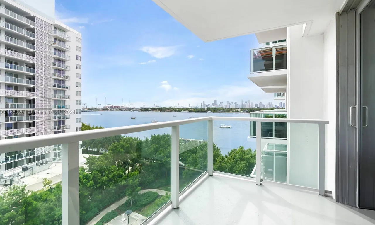 1000 West Ave # 628, Miami Beach FL 33139