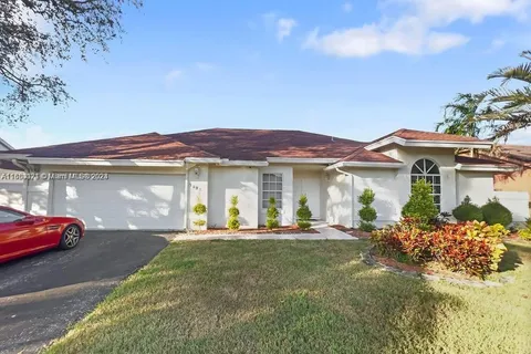 7325 NW 54th St # 0, Lauderhill FL 33319