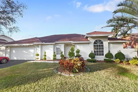 7325 NW 54th St # 0, Lauderhill FL 33319