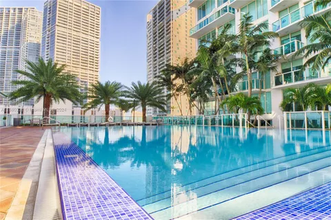 31 SE 5th St # 1208, Miami FL 33131