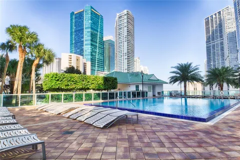 31 SE 5th St # 1208, Miami FL 33131