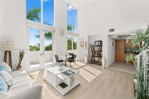 1428 West Ave # 404, Miami Beach FL 33139