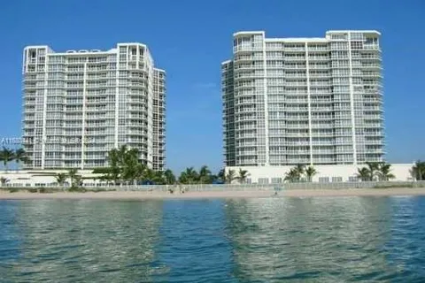 6051 N Ocean Dr # 1403, Hollywood FL 33019