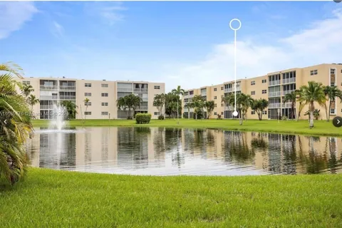 205 SE 11th Ter # 305, Dania Beach FL 33004